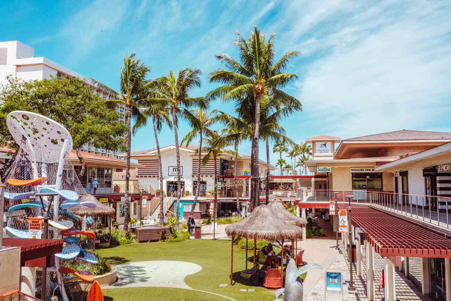 Whalers Village Shopping, Maui Hawaii daytime